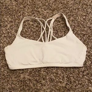lululemon Free to Be Bra White Size 6